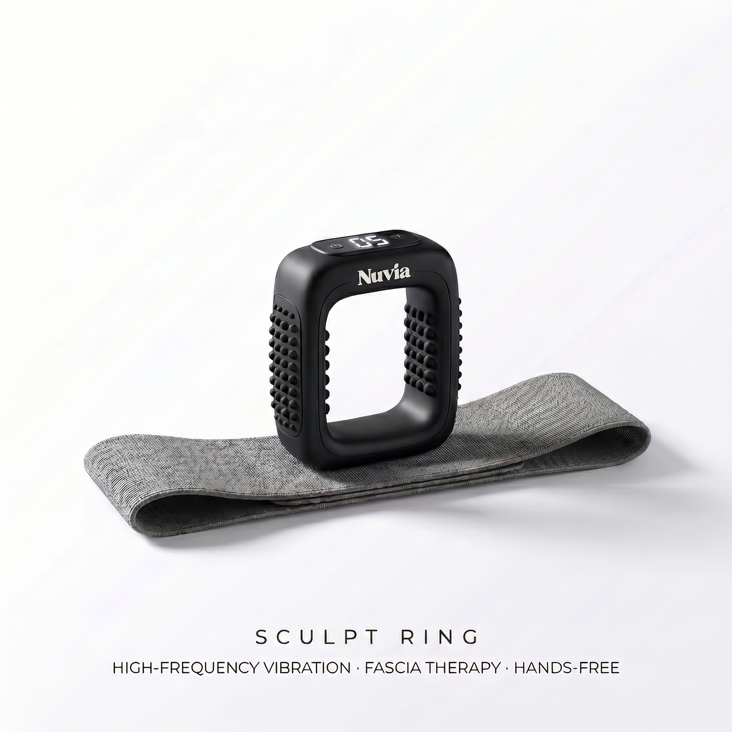 Nuvia Sculpt Ring