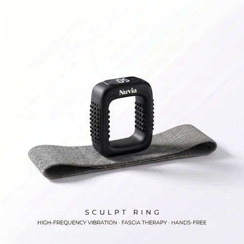 Nuvia Sculpt Ring